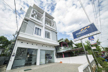Hotel Airy Syariah Pemurus Baru Bumi Mas Raya 25 Banjarmasin Banjarmasin  Exterior foto